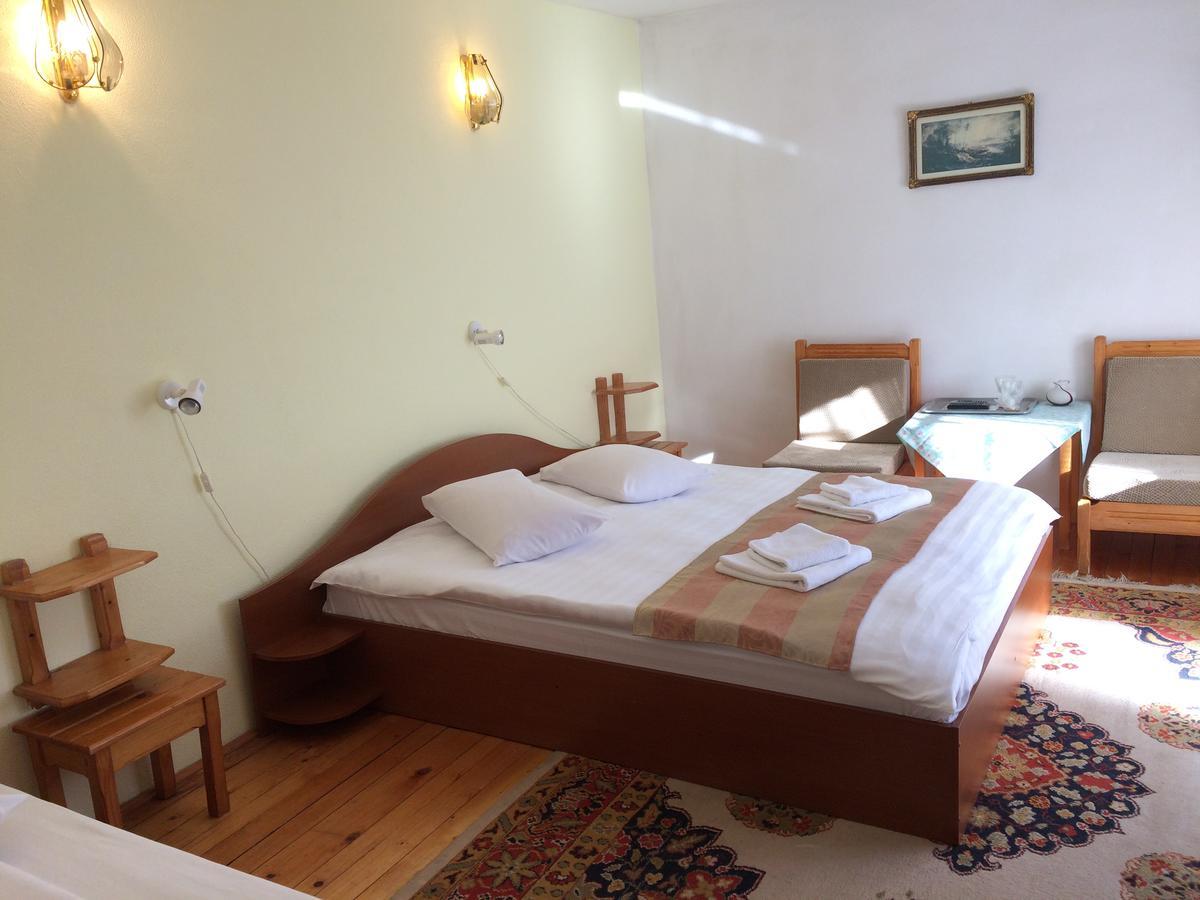 Pension Casa Alba Slănic-Moldova Εξωτερικό φωτογραφία