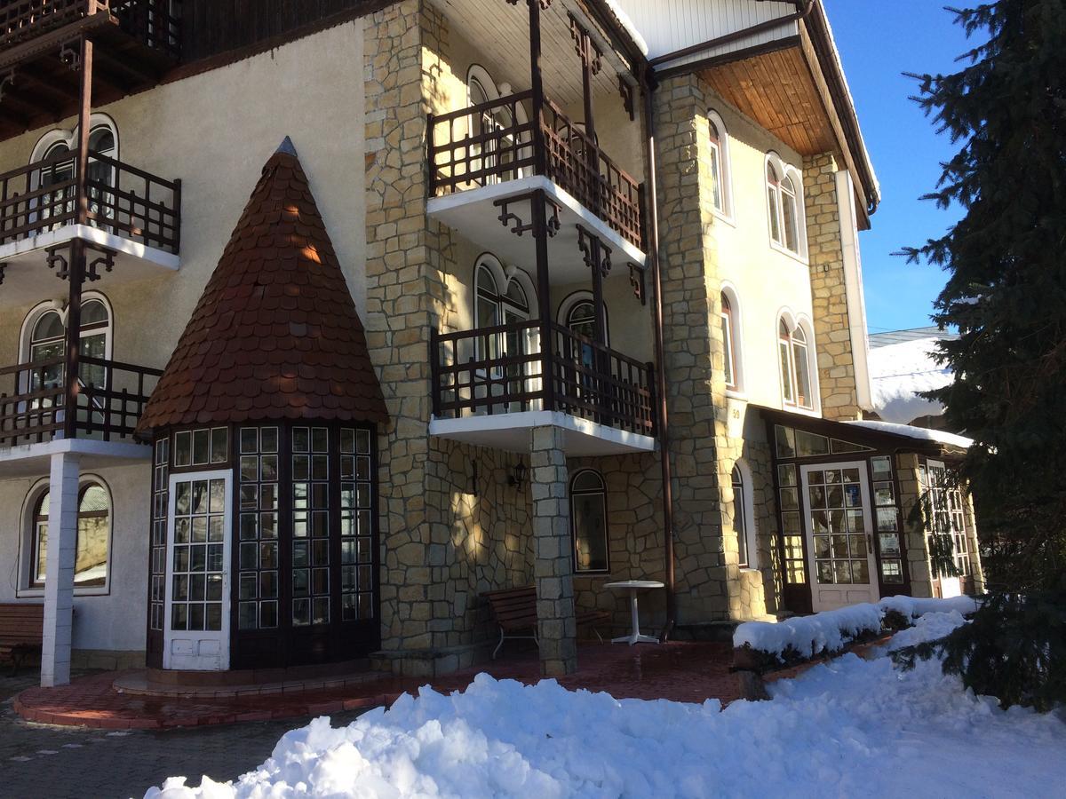 Pension Casa Alba Slănic-Moldova Εξωτερικό φωτογραφία
